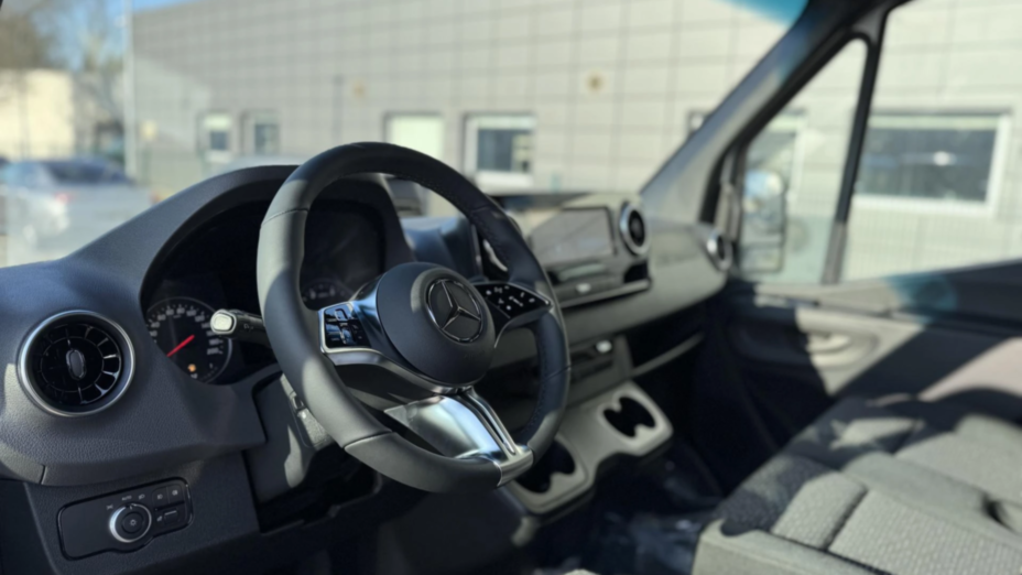 MERCEDES-BENZ Sprinter Sprinter 317 CDI Standard PRO 907.633 9m3 Nowy