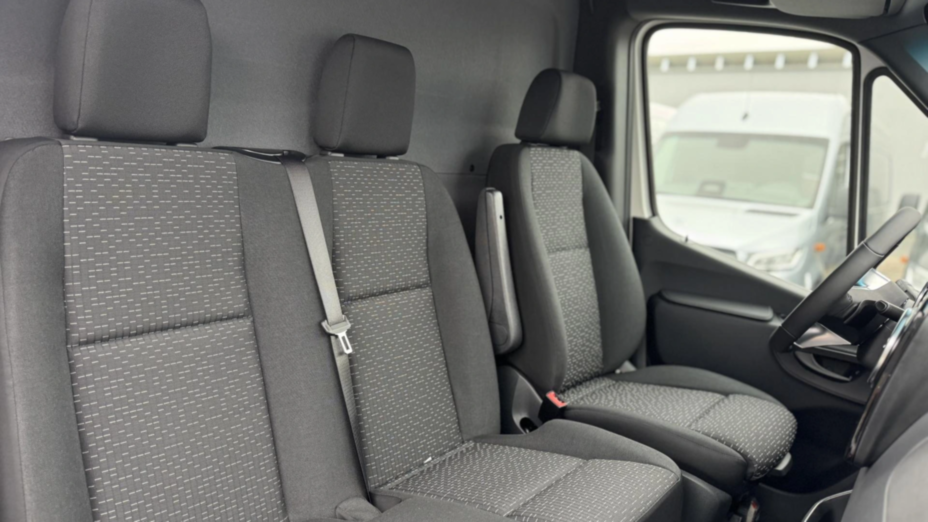 MERCEDES-BENZ Sprinter Sprinter 319 CDI Long PRO 9G-Tronic AWD 907.635 14m3 Nowy