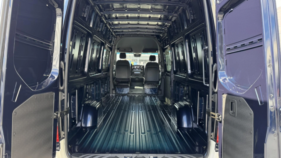 MERCEDES-BENZ Sprinter Sprinter 319 CDI Long SELECT 9G-Tronic 907.635 14m3 Nowy