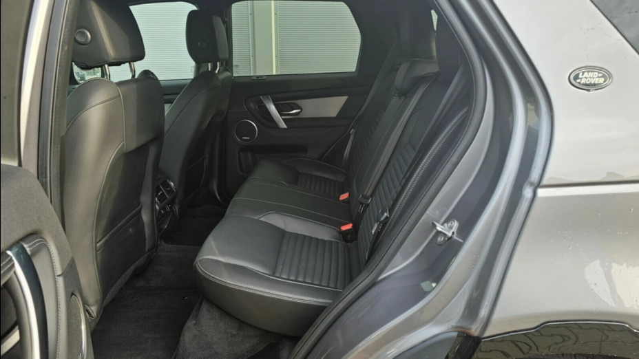 LAND ROVER Discovery Sport Discovery Sport 2.0 P250 mHEV Dynamic SE aut
