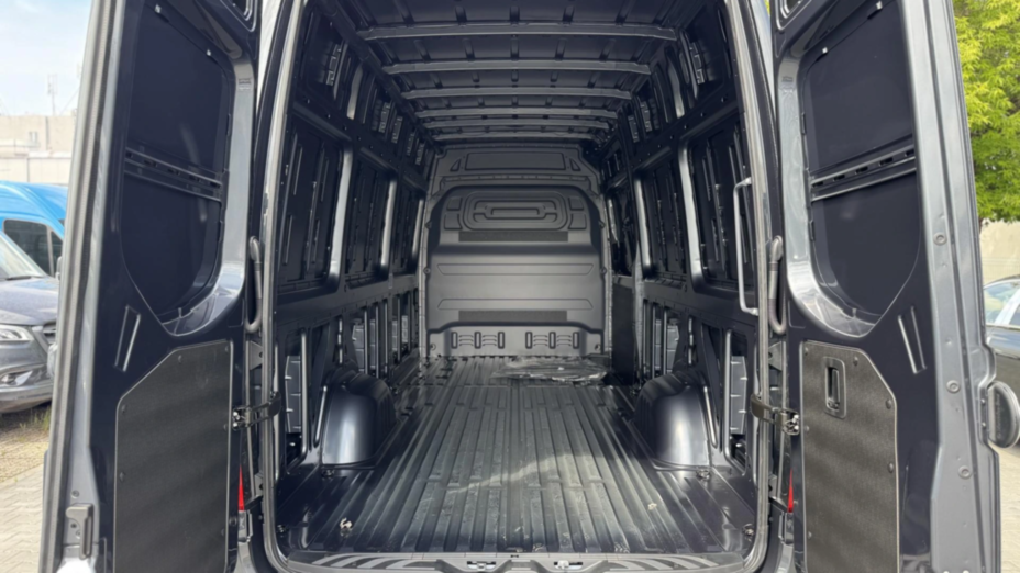 MERCEDES-BENZ Sprinter Sprinter 319 CDI Long PRO 9G-Tronic AWD 907.635 14m3 Nowy