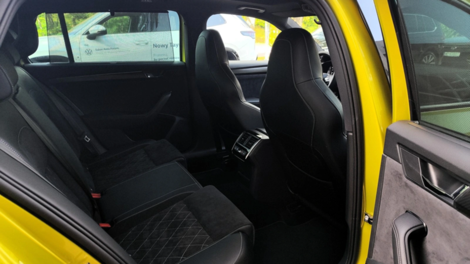SKODA Superb Superb 2.0 TDI SCR 4x4 Sportline DSG