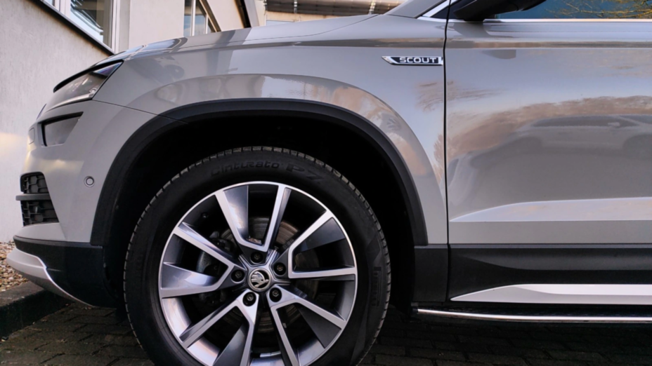 SKODA Karoq Karoq 2.0 TDI SCR 4x4 Scout DSG