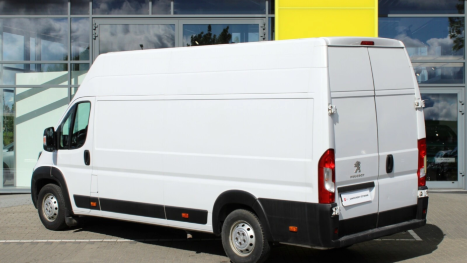 PEUGEOT Boxer Boxer 435 BlueHDi L4H3 Premium