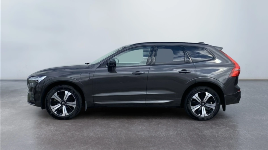VOLVO XC60 XC60 T6 Plug-In Hybrid AWD Plus Dark aut