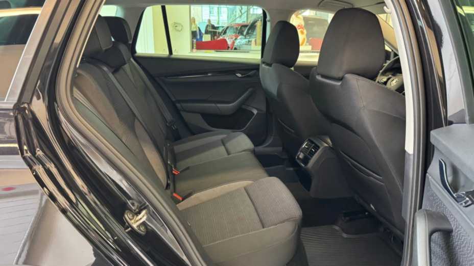 SKODA Octavia Octavia 1.5 TSI e-Tec Ambition DSG