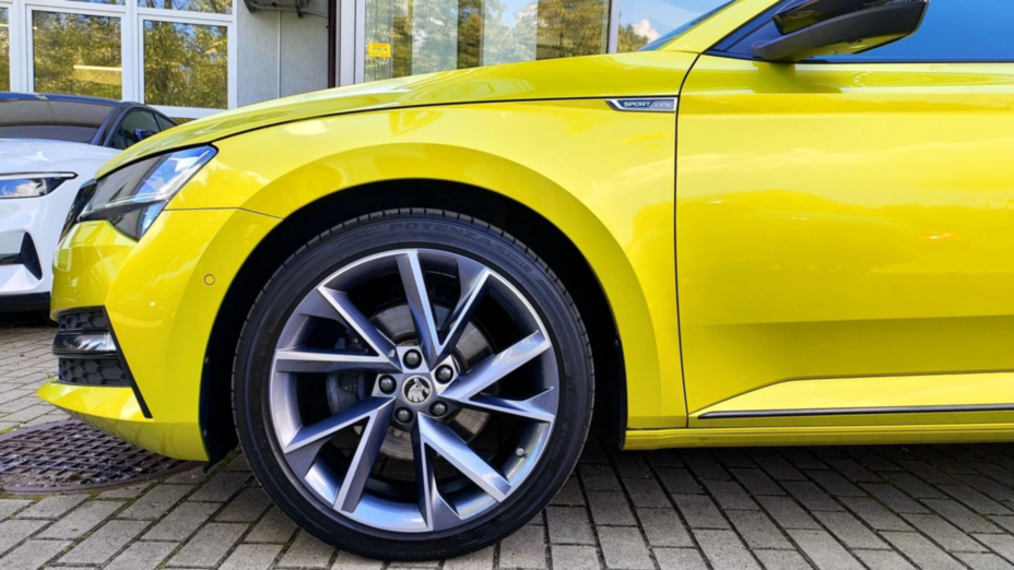 SKODA Superb Superb 2.0 TDI SCR 4x4 Sportline DSG