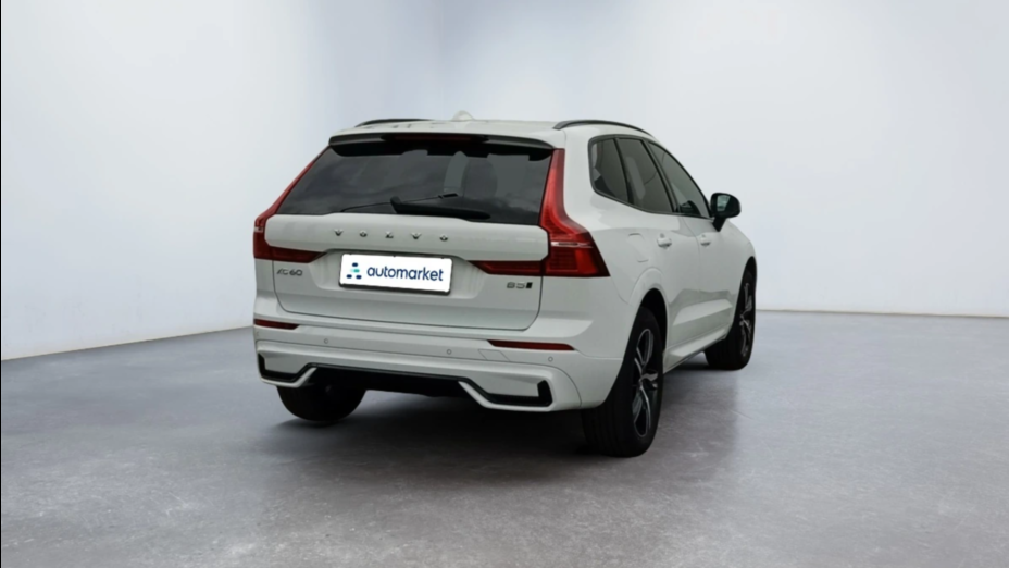VOLVO XC60 XC60 B5 D AWD Plus Dark aut