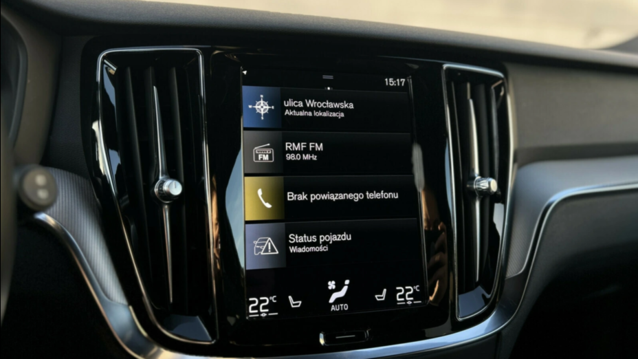 VOLVO V60 V60 B3 B R-Design aut