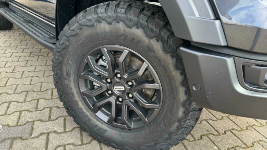 FORD Ranger Ranger 3.0 EcoBoost Twin-Turbo 4x4 DC Raptor aut Nowy
