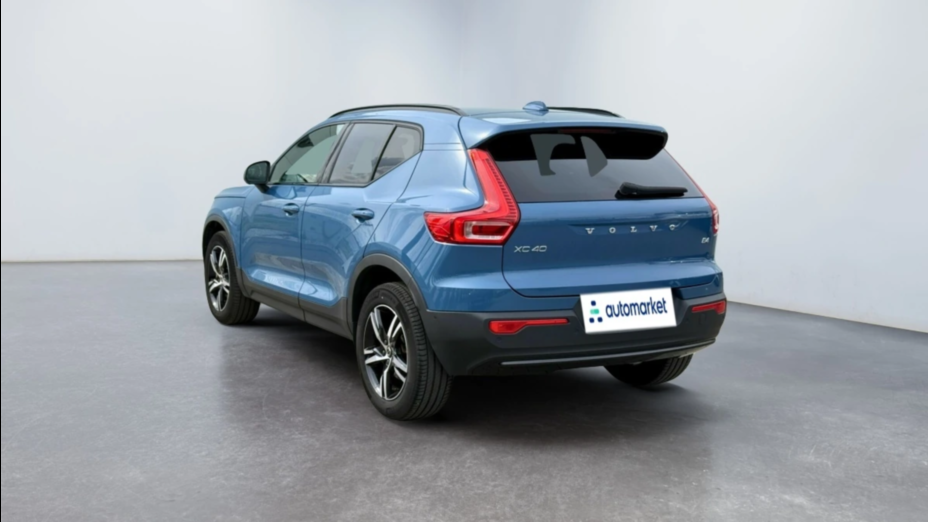 VOLVO XC40 XC40 B4 Plus Dark aut