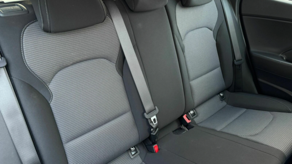HYUNDAI i30 i30 1.5 T-GDI 48V Modern