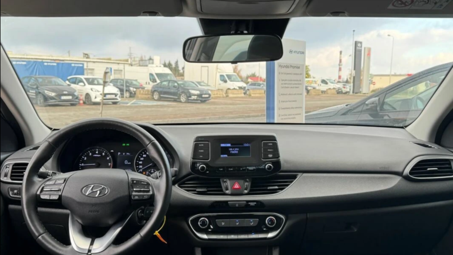 HYUNDAI i30 i30 1.0 T-GDI Modern DCT