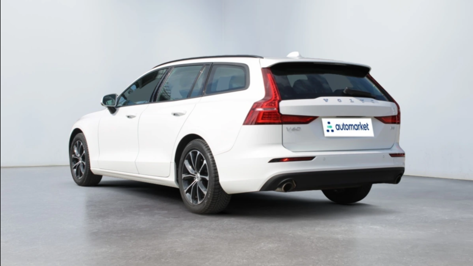 VOLVO V60 V60 D4 SCR Momentum aut