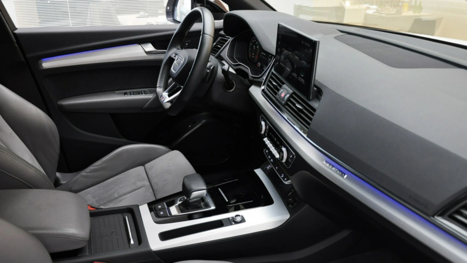 AUDI Q5 Q5 45 TFSI mHEV Quattro S Line S tronic