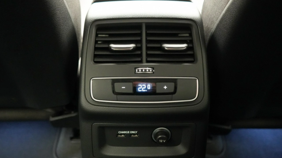 AUDI A4 A4 35 TFSI mHEV S Line S tronic