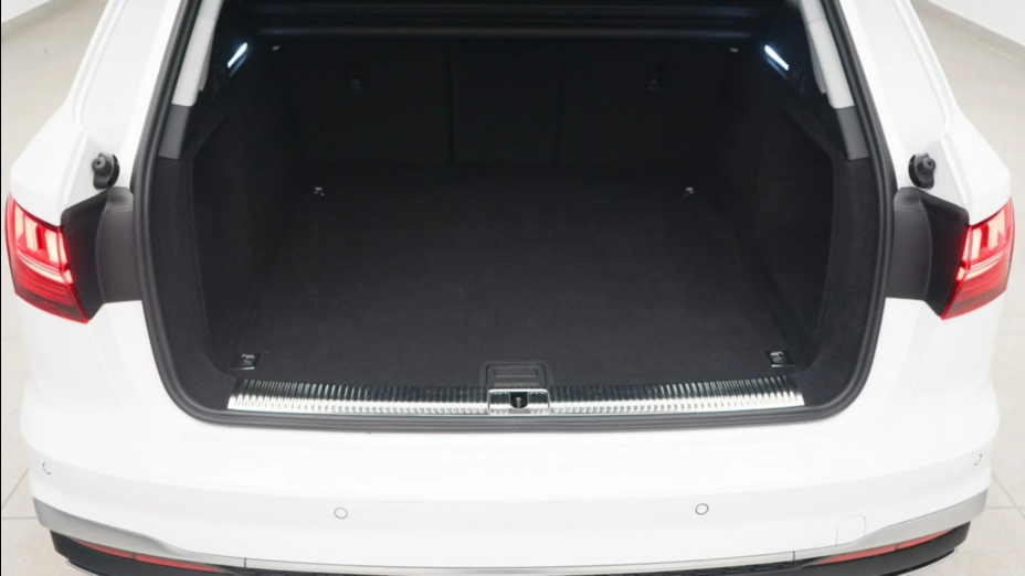AUDI A4 A4 35 TFSI mHEV S Line S tronic