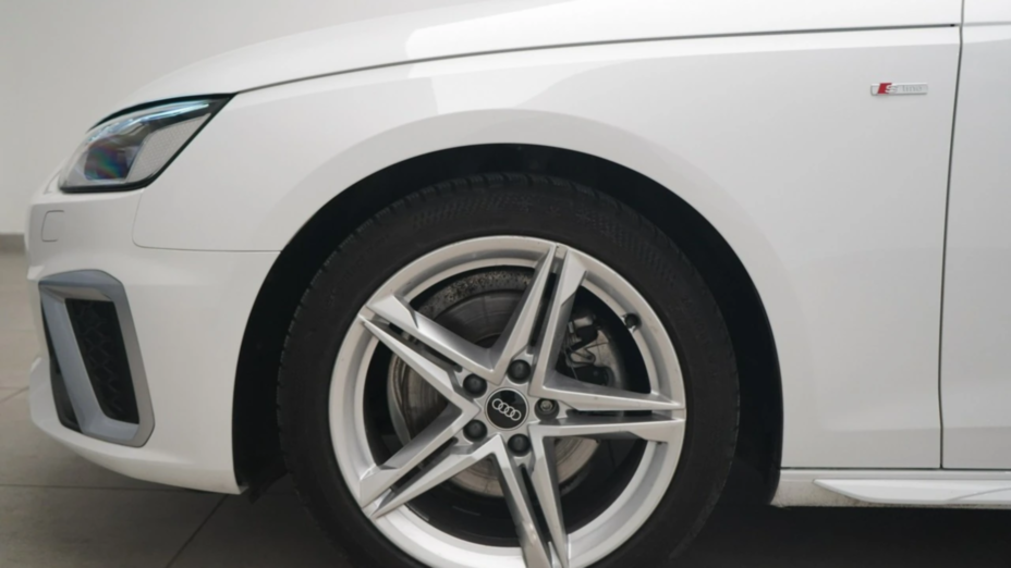 AUDI A4 A4 35 TFSI mHEV S Line S tronic