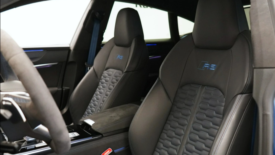 AUDI A7 RS7 TFSI mHEV Quattro Performance Tiptronic