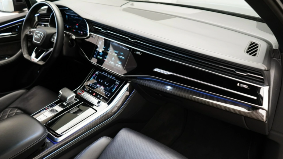 AUDI Q7 SQ7 TDI Quattro Tiptr.