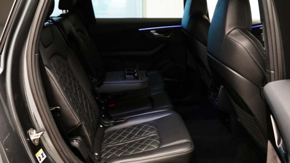 AUDI Q7 SQ7 TDI Quattro Tiptr.