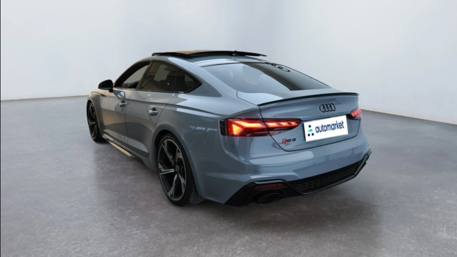 AUDI A5 RS5 Quattro Tiptronic