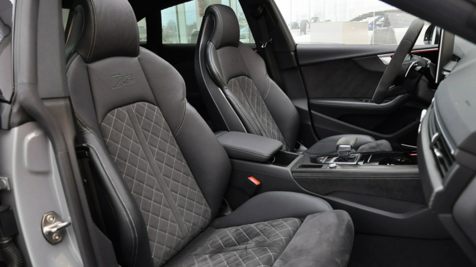 AUDI A5 RS5 Quattro Tiptronic