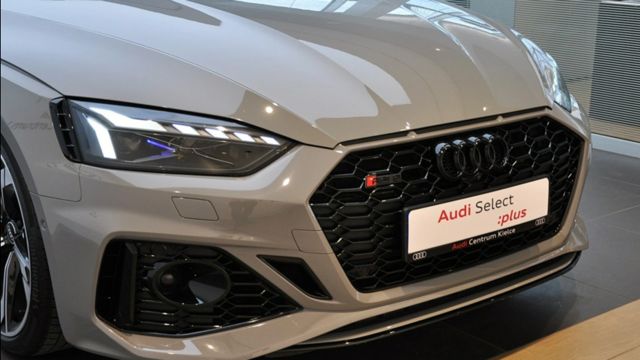 AUDI A5 RS5 Quattro Tiptronic