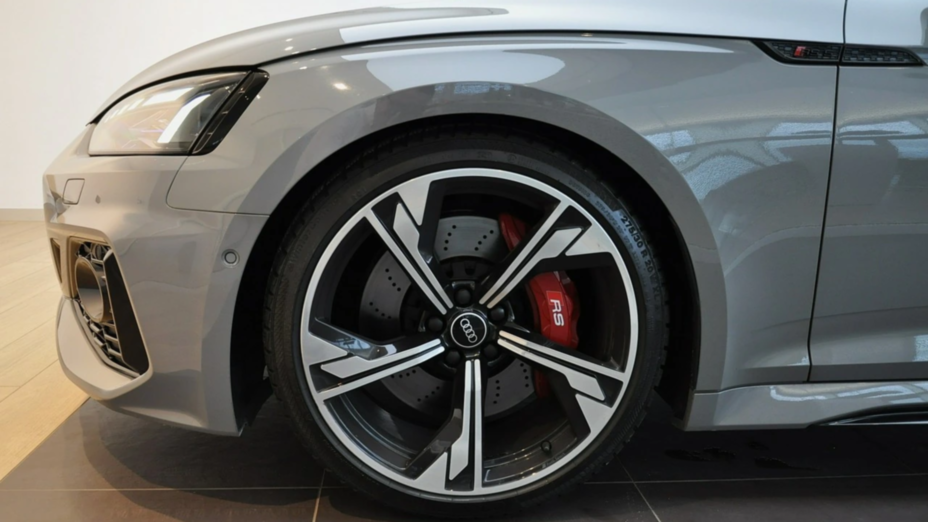 AUDI A5 RS5 Quattro Tiptronic