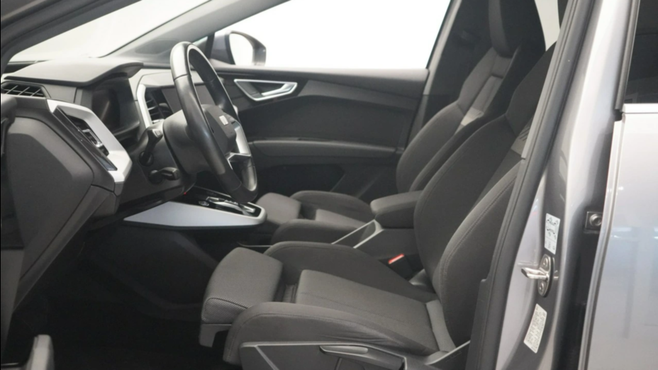 AUDI Q4 Q4 e-tron 50 77kWh Quattro S Line