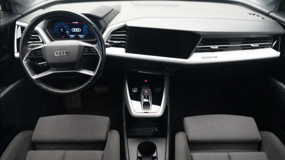 AUDI Q4 Q4 e-tron 50 77kWh Quattro S Line