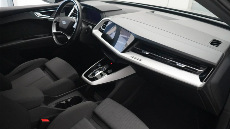 AUDI Q4 Q4 e-tron 50 77kWh Quattro S Line