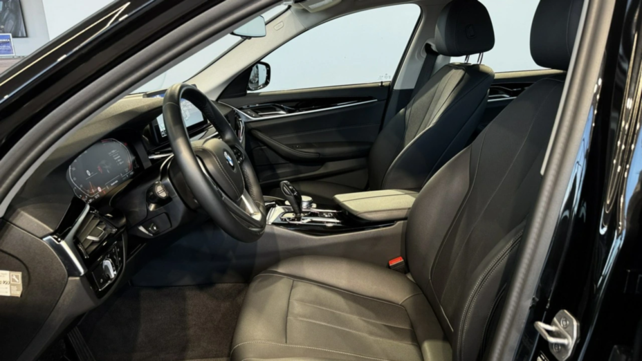 BMW Seria 5 520d xDrive mHEV aut
