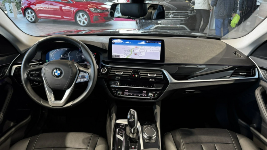 BMW Seria 5 520d xDrive mHEV aut