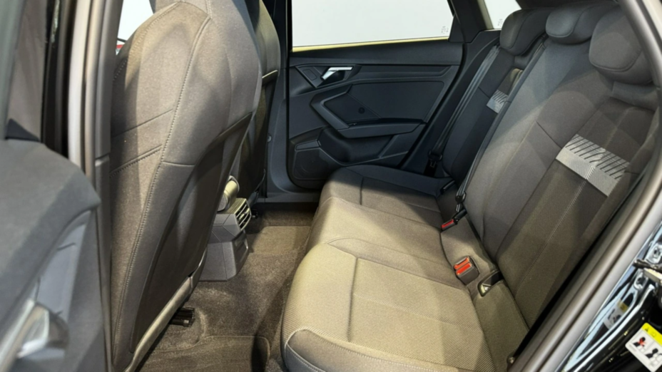 AUDI A3 A3 35 TFSI mHEV S Line S tronic