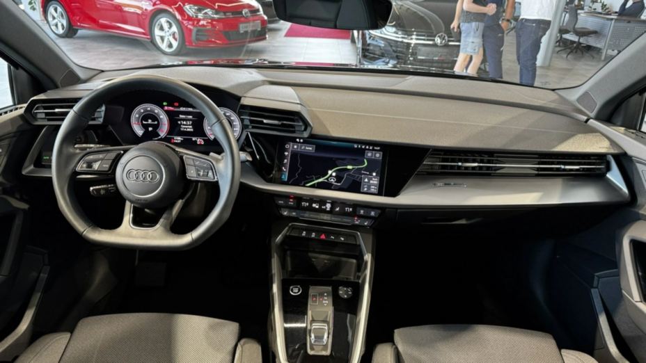 AUDI A3 A3 35 TFSI mHEV S Line S tronic