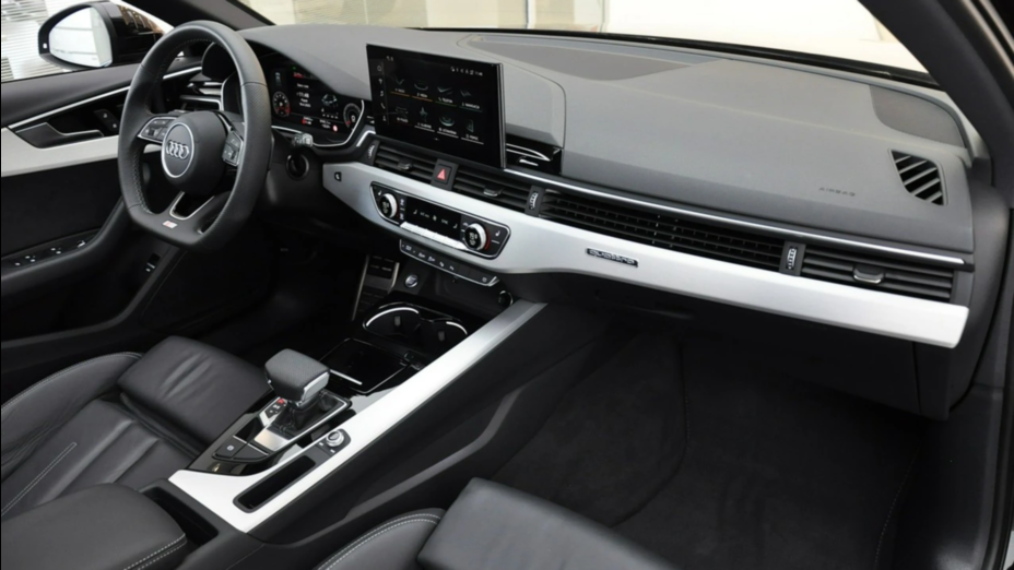 AUDI A4 A4 45 TFSI mHEV Quattro S Line S tronic