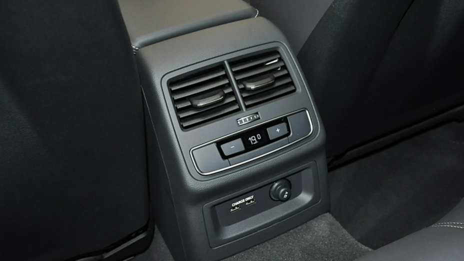 AUDI A4 A4 45 TFSI mHEV Quattro S Line S tronic