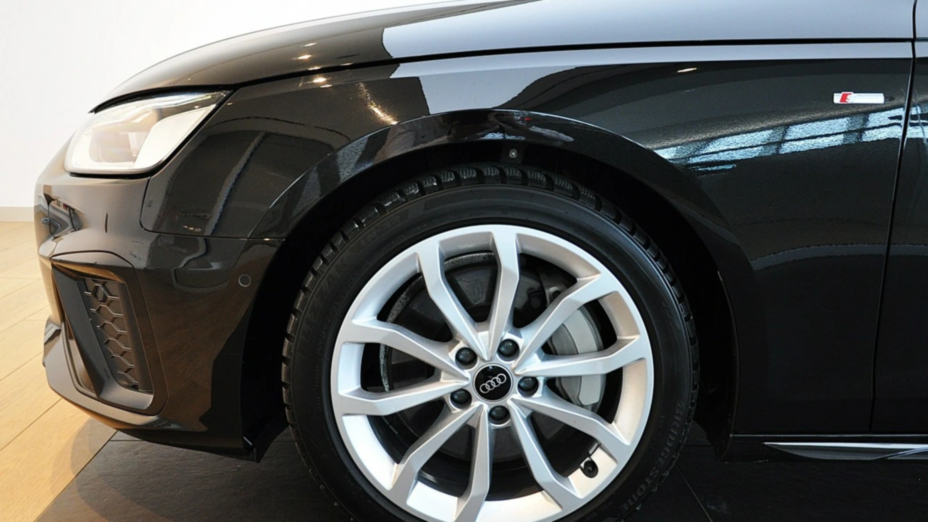 AUDI A4 A4 45 TFSI mHEV Quattro S Line S tronic