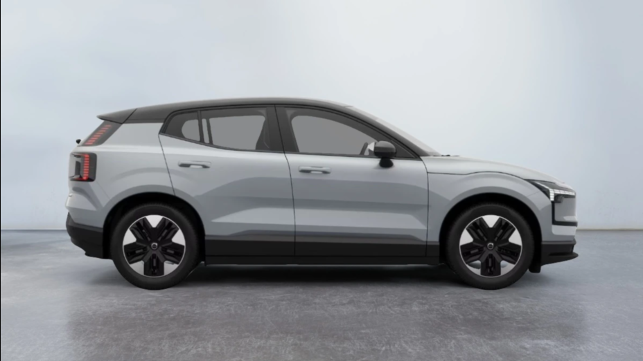 VOLVO EX30 EX30 51kWh Single Motor Plus Nowy