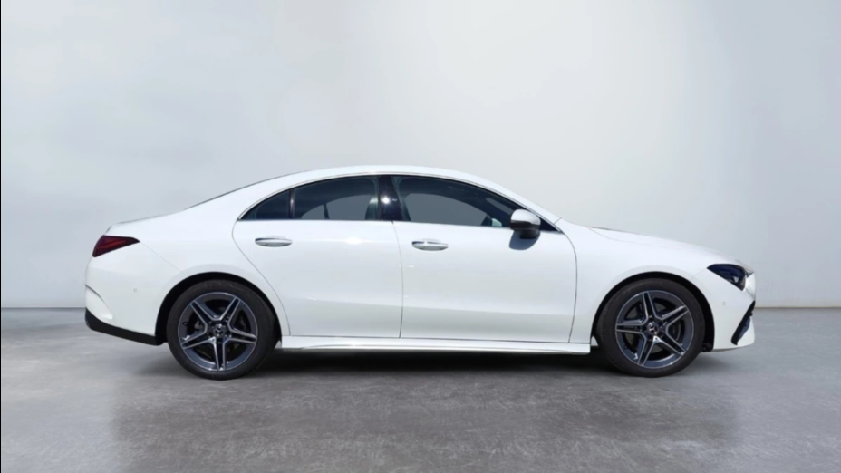 MERCEDES-BENZ CLA CLA 200 AMG Line 7G-DCT
