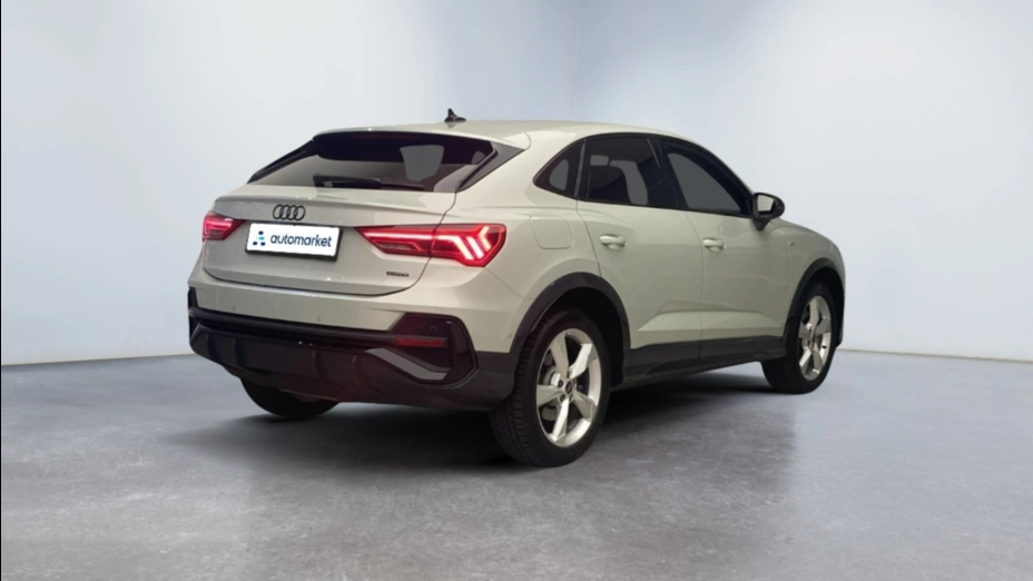 AUDI Q3 Q3 40 TDI Quattro S-Line S tronic