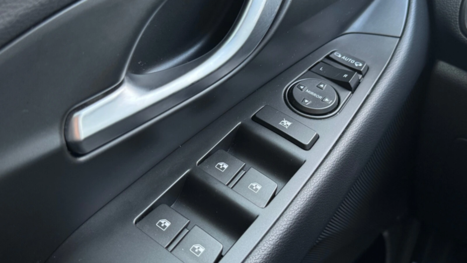 HYUNDAI i30 i30 1.0 T-GDI Modern DCT