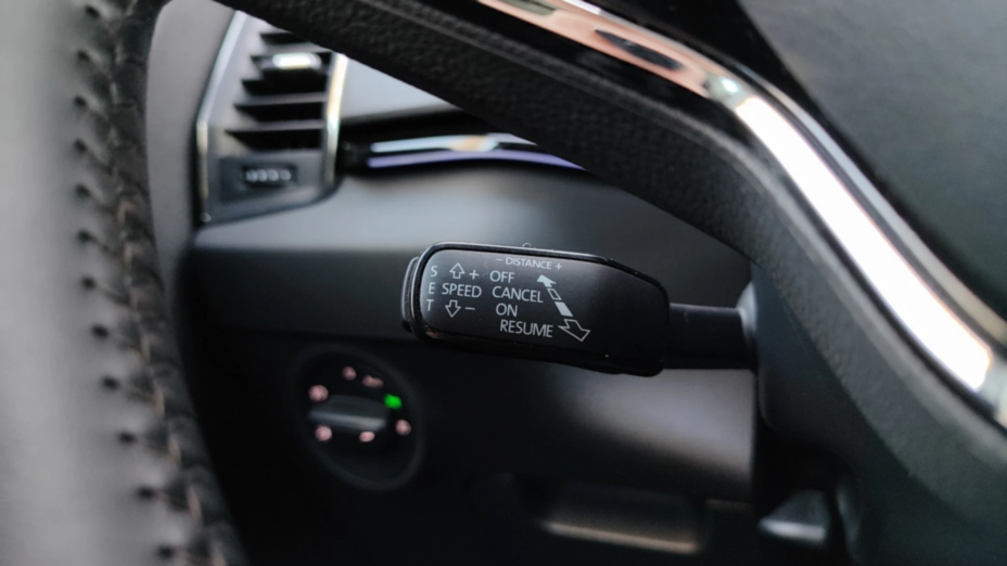 SKODA Karoq Karoq 2.0 TDI SCR 4x4 Scout DSG