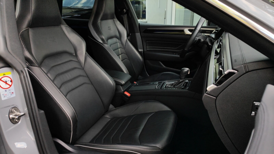 VOLKSWAGEN Arteon Arteon 2.0 TDI 4Motion R-Line DSG