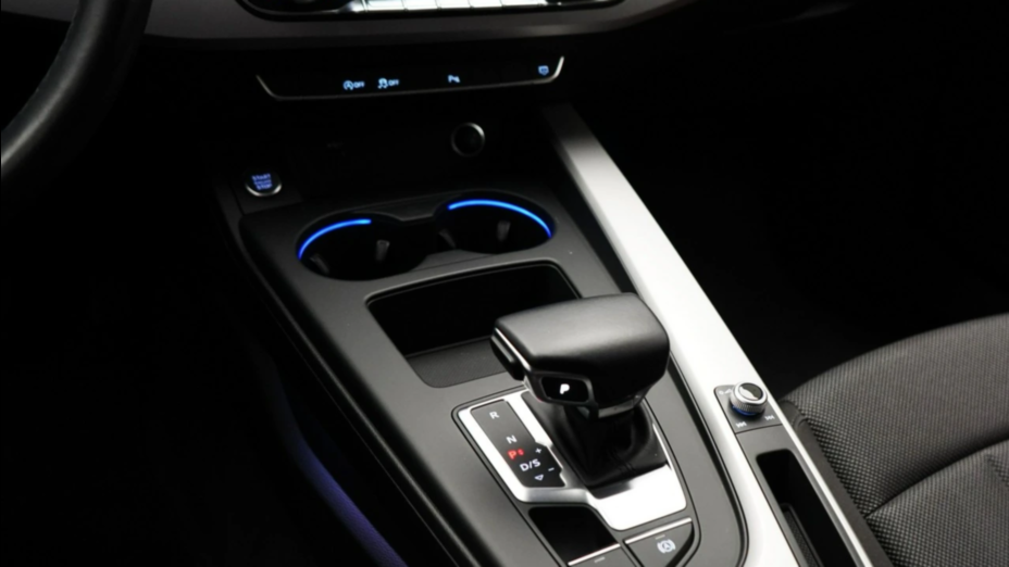 AUDI A4 A4 30 TDI mHEV S tronic