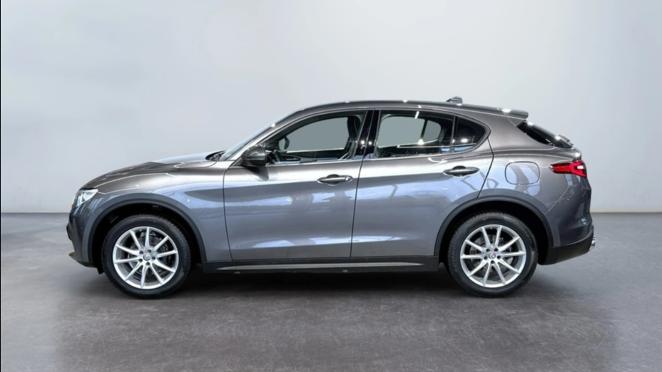ALFA ROMEO Stelvio Stelvio 2.0 Turbo Executive Q4 aut