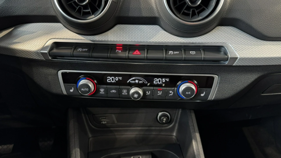 AUDI Q2 Q2 30 TFSI Advanced