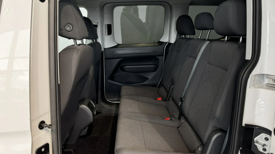 VOLKSWAGEN Caddy osobowy Caddy 2.0 TDI