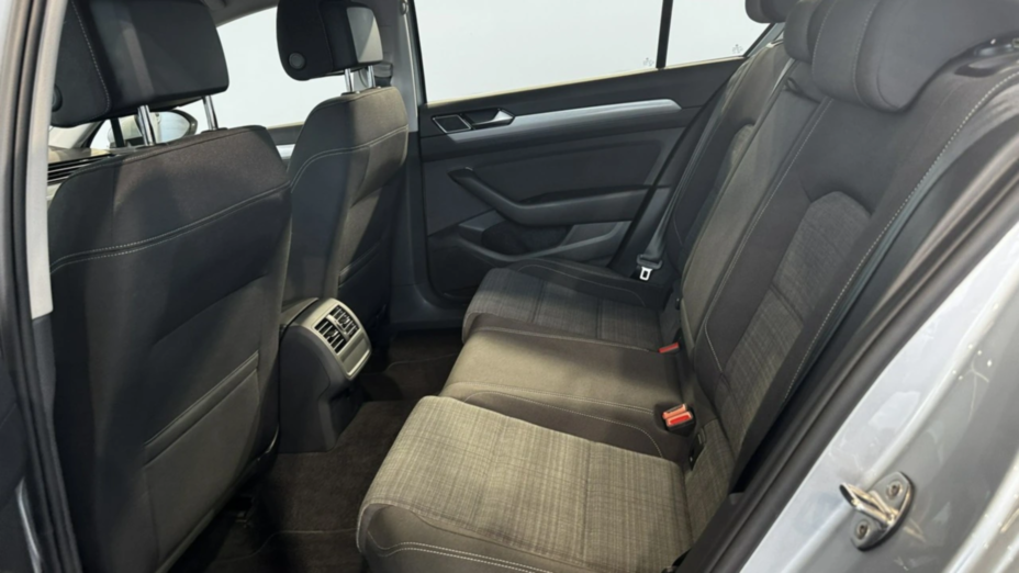 VOLKSWAGEN Passat Passat 1.5 TSI EVO Business